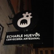 Echarle Huevos: Cervecería Artesanal logo